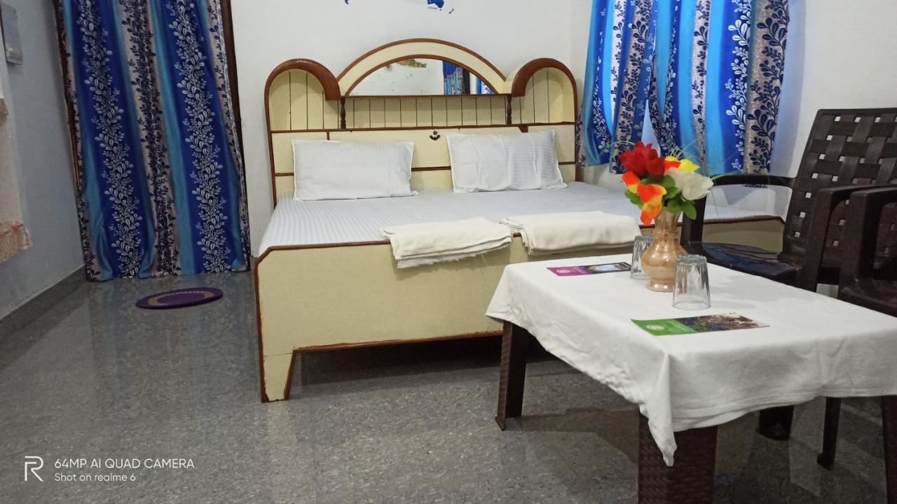 Hostel Buddha Khajurāho Rom bilde